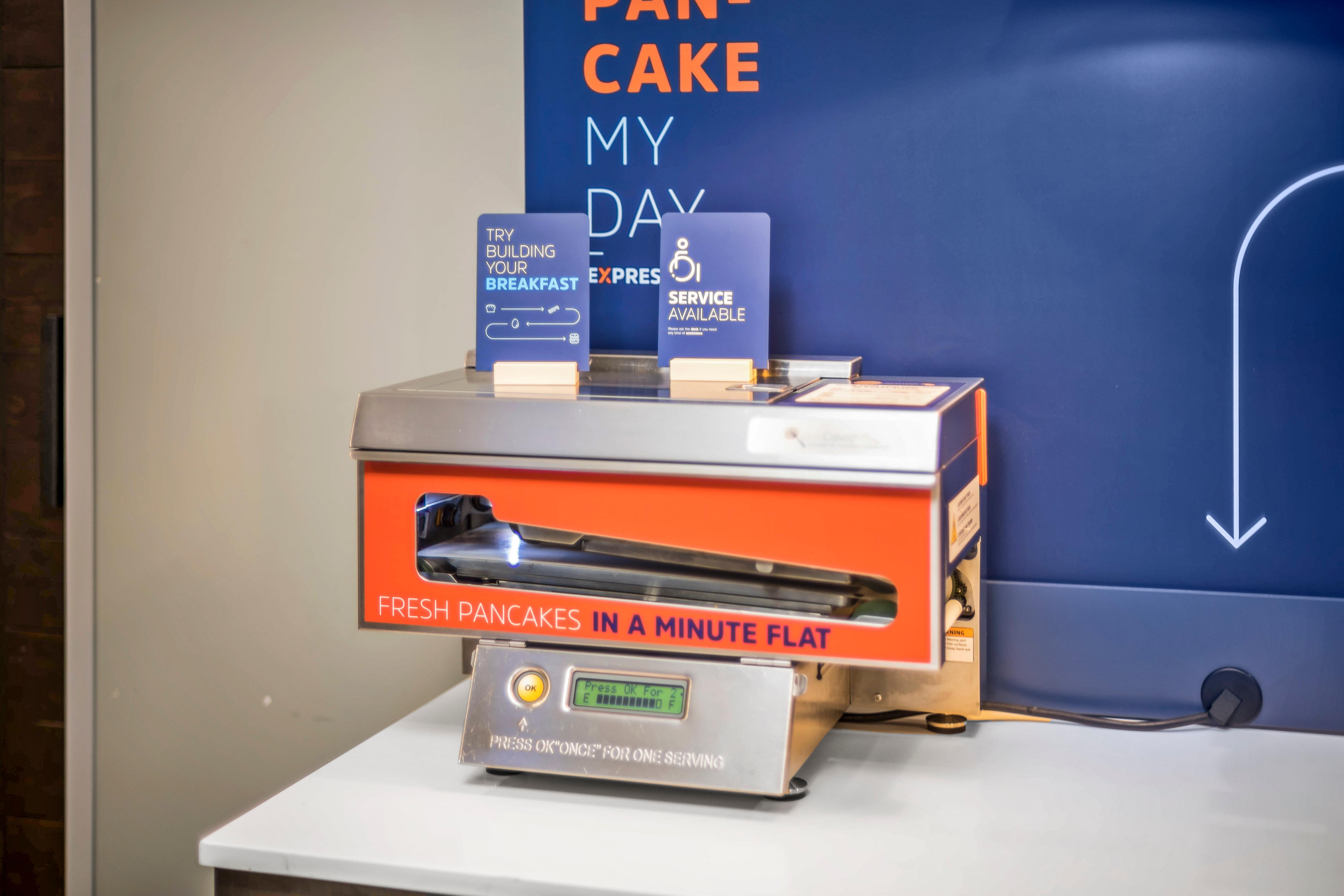 Holiday Inn Express Chicago Northwest-Vernon Hills By Ihg Exteriör bild