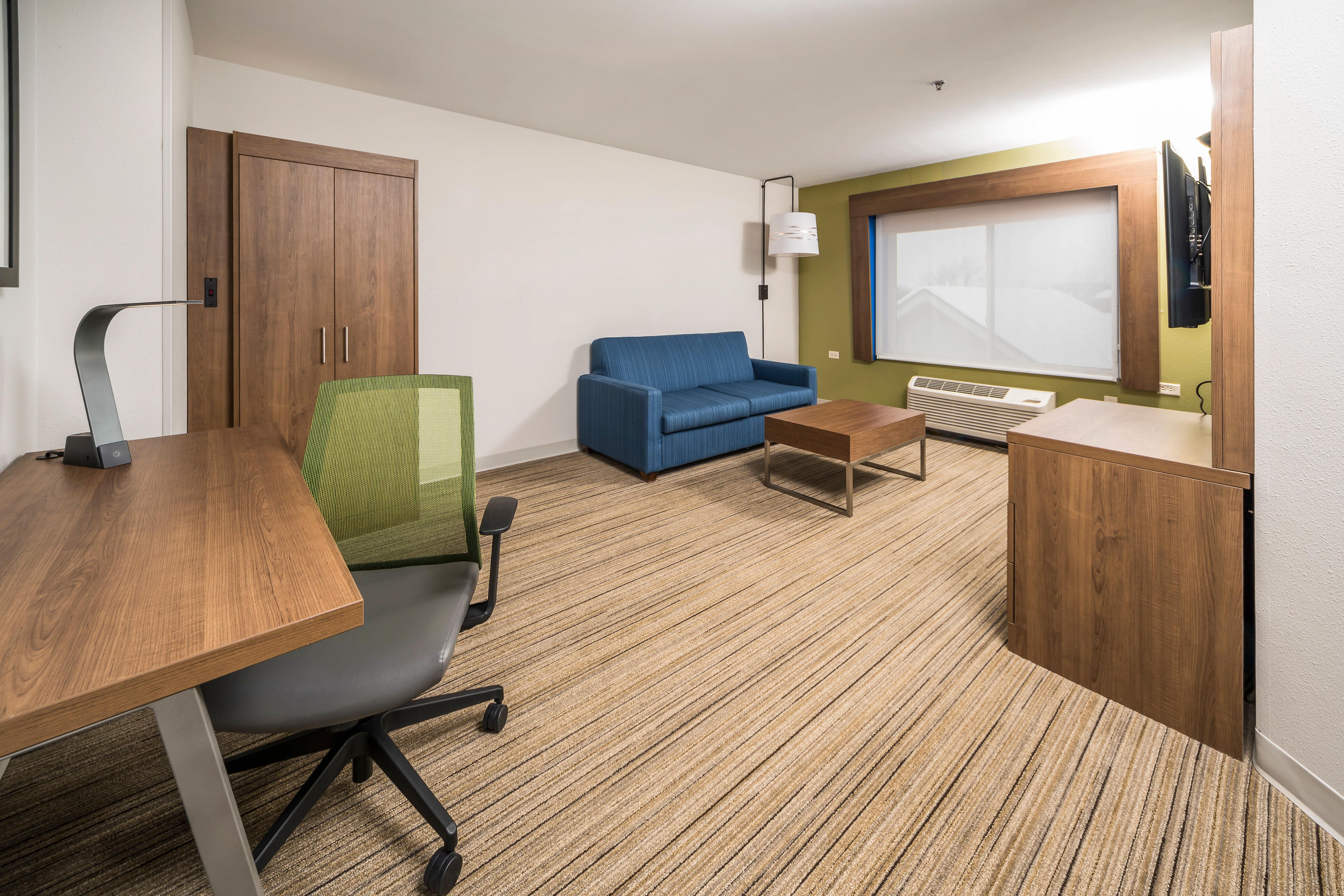Holiday Inn Express Chicago Northwest-Vernon Hills By Ihg Exteriör bild