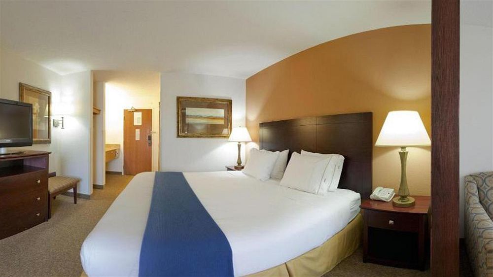 Holiday Inn Express Chicago Northwest-Vernon Hills By Ihg Exteriör bild